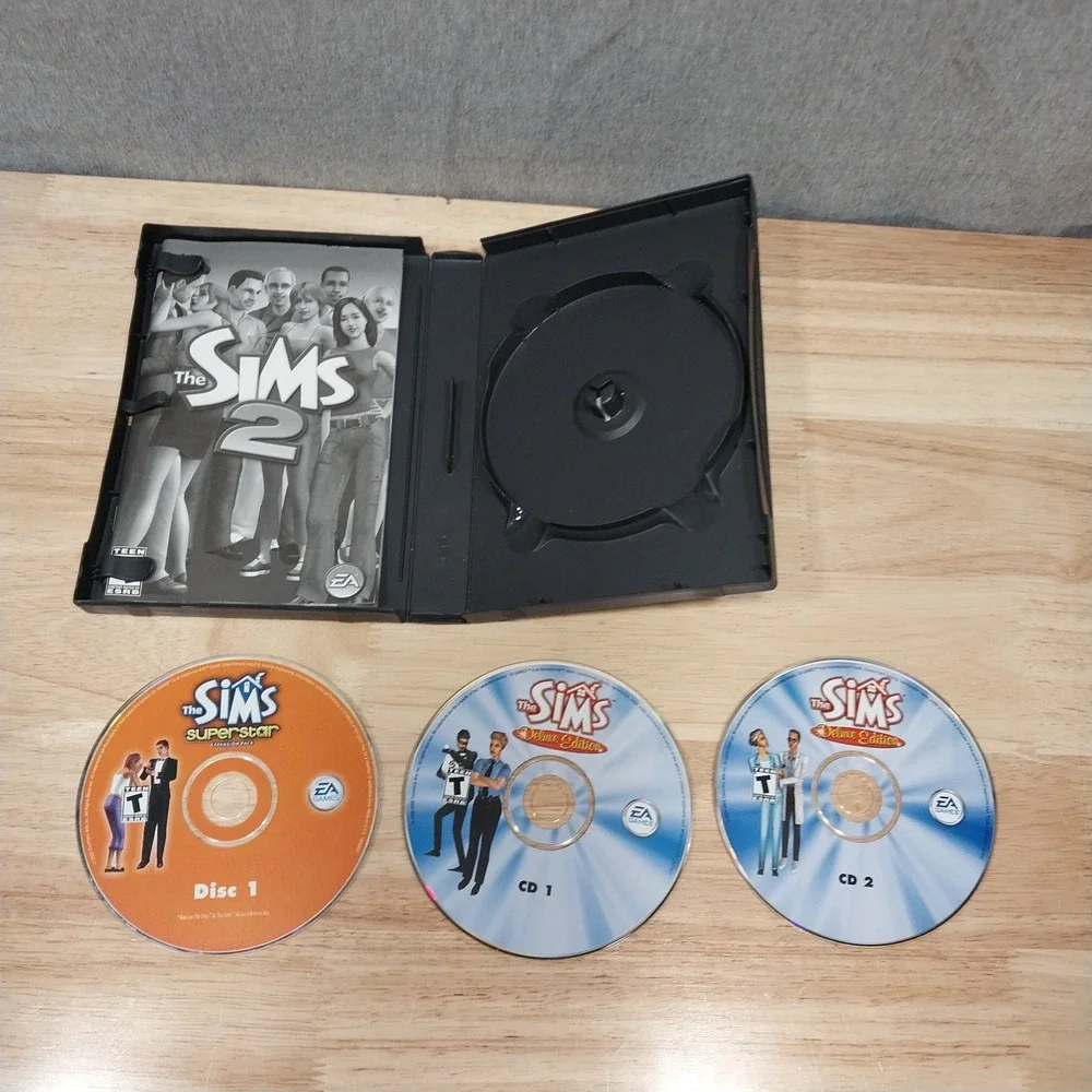 The Sims Deluxe Edition & Superstar Expansion EA Games PC Video Game Blue